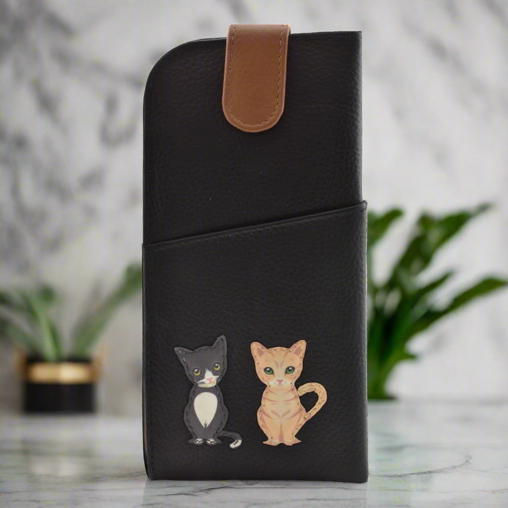 Mala Leather Best Friends Sitting Cats Glasses Case Black