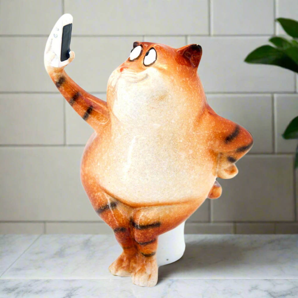 Ginger Fat Cat Taking Selfie on Toilet Ceramic Ornament Pen Holder