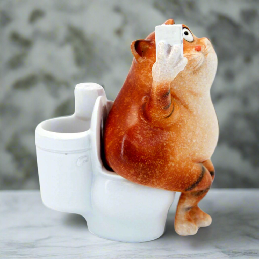 Ginger Fat Cat Taking Selfie on Toilet Ceramic Ornament Pen Holder