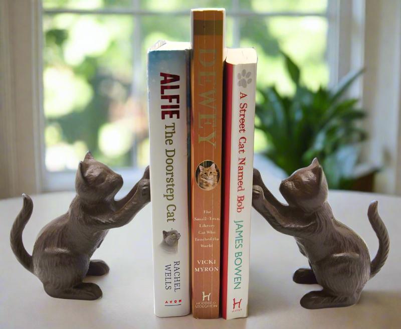 Cast Iron Cat Bookends